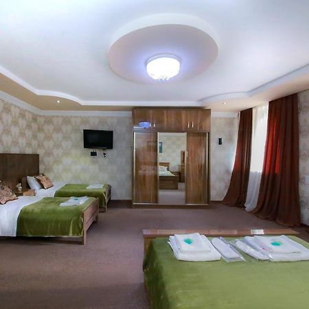Royal Hotel Tiflis Dış mekan fotoğraf