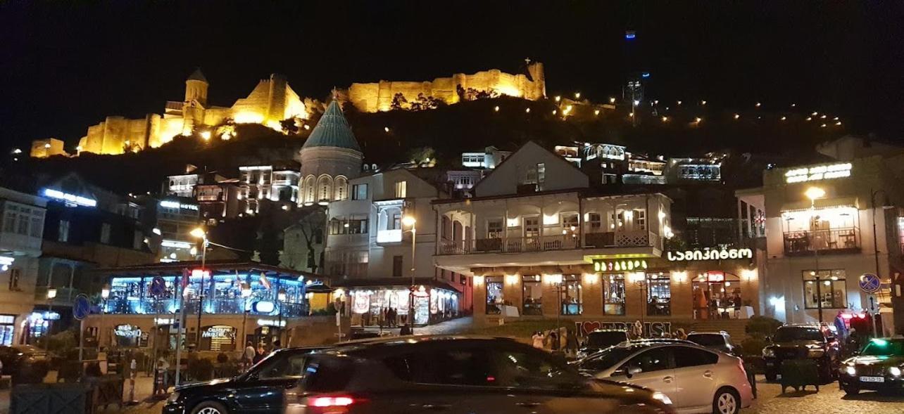 Royal Hotel Tiflis Dış mekan fotoğraf