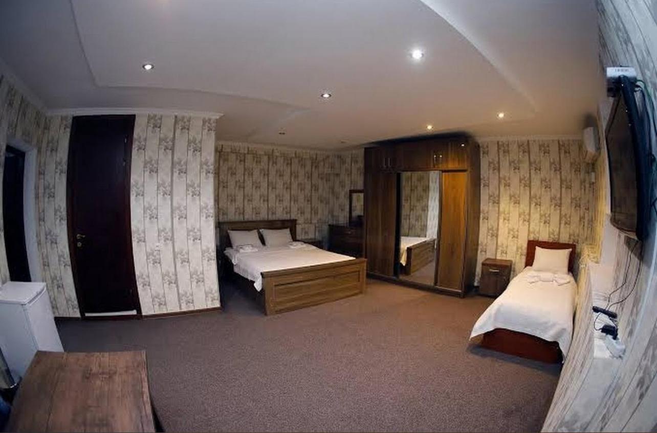 Royal Hotel Tiflis Dış mekan fotoğraf
