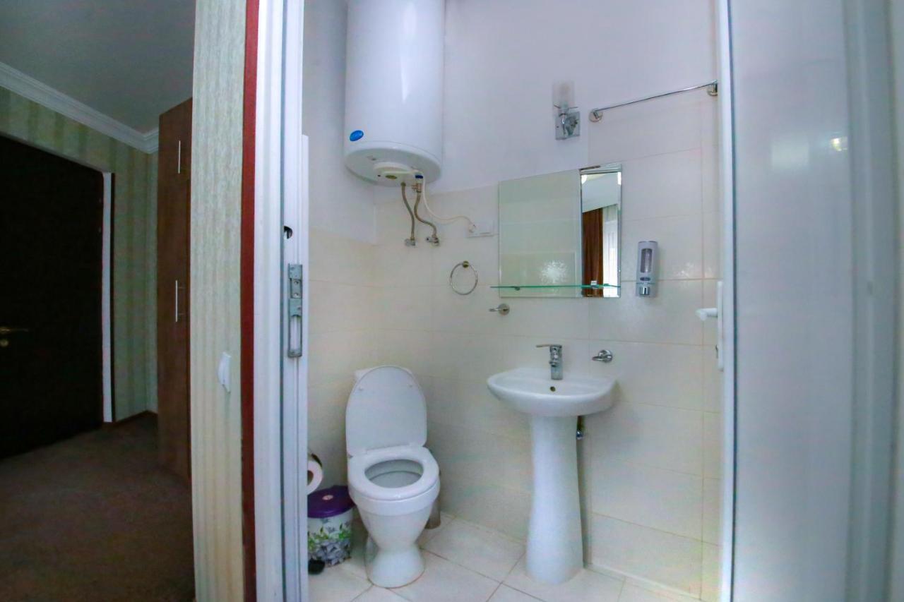 Royal Hotel Tiflis Dış mekan fotoğraf